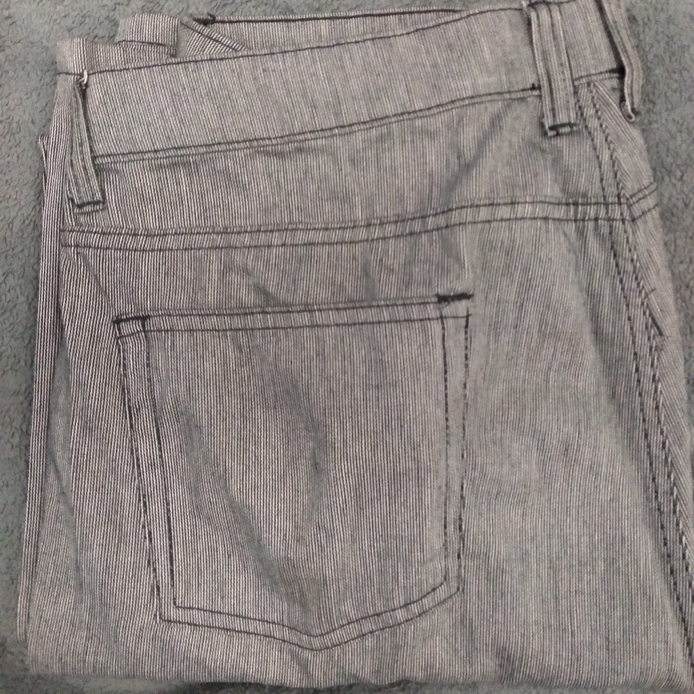 Kenneth Cole jeans